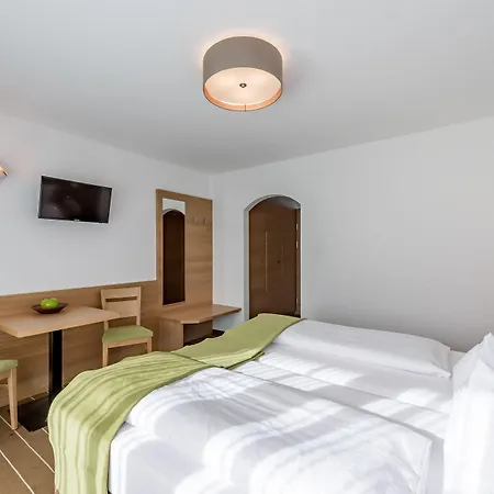 Aparthotel Garni Wieser 3*