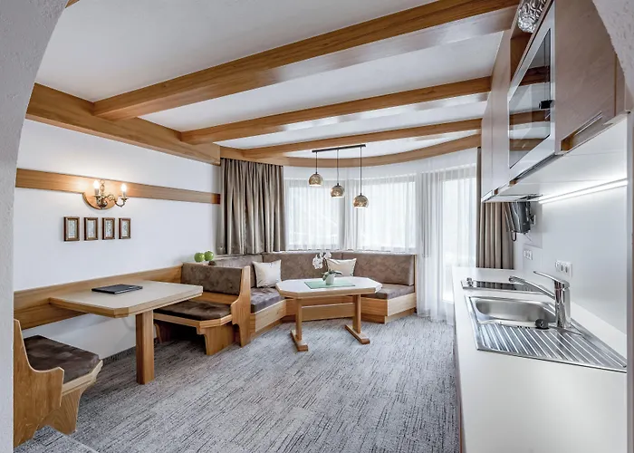 加尼维塞尔公寓式酒店